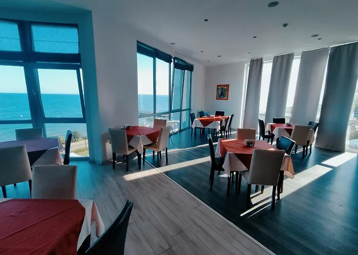 Moonlight Ξενοδοχείο 5*