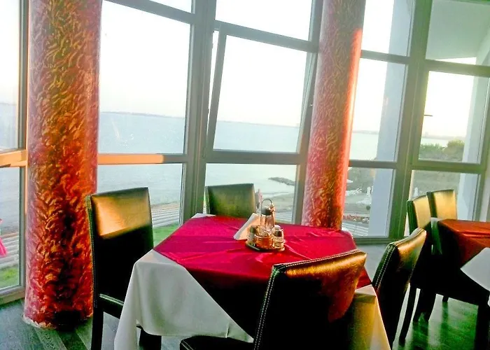 Moonlight Ξενοδοχείο 5*