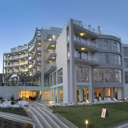 فندق Moonlight 5*