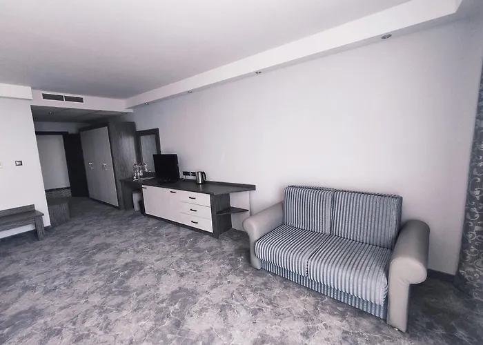 Отель Moonlight