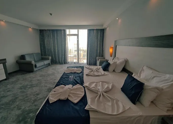 Отель Moonlight