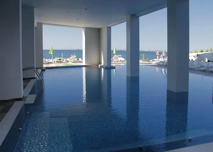 Moonlight Свети-Влас